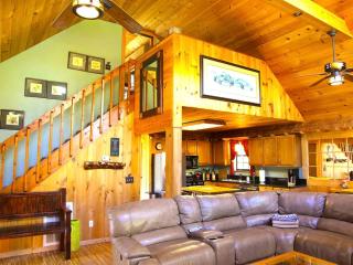 Luxury Cabin Rental for a Family Getaway in Pigeon Forge, Tennessee - 7