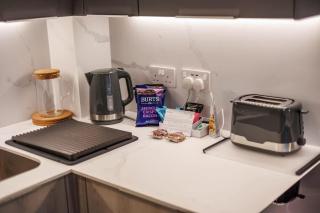 Little Sea - Moments from Waterfront Restaurants - 3