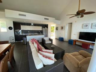 Sunlit Serenity by the Sea Samana 2-301 - Punta Balandra - 3