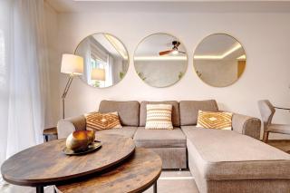 COZY APARTMENT BETWEEN THE PORT AND THE BEACH LA RADA - 1