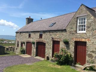 The Loft barn apartment - Pen y Graig Church Bay sea views near beach No Pets - Llanrhyddlad - 5