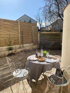 ideally located next to castle park - Saint-Cyr-lʼÉcole - 5