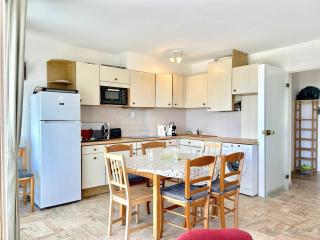 Appartement 3 pièces 4 couchages avec parking au Lavandou - FR-1-251-316 - Le Lavandou - 2