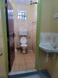 Zero 22 bar, restaurant and accommodation - - 1