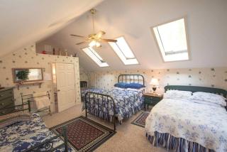 Incredible Vacation Rental for Large Groups on 20 Acres in Reliance, Tennessee - 2