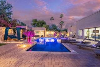 HOZHO Residence on Cactus - Scottsdale - 1