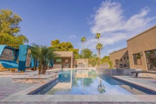 HOZHO Residence on Cactus - Scottsdale - 9