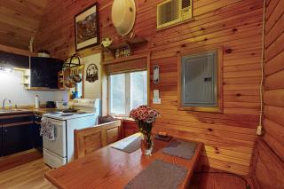 Hemlock Ridge Retreat - 3