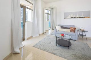 Frank Porter - Yach Bay - Dubai - 6