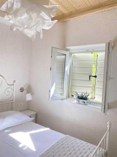 Blue serenity retreat in Žut, island of Kornati - - 5