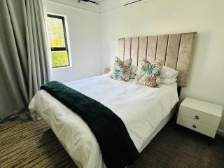 Cozy One-bedroom Apartment near GrandPalm Resort Block 5, Gaborone, Botswana - 9
