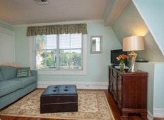 SeaGlass Inn Bed and Breakfast - Melbourne Beach - 3