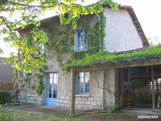 Maison au GRAND calme - Beurrières - 0