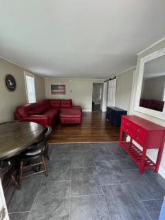 Unwind in Lakeside - Cozy Beach Town 2 BR, 1 BA - Muskegon - 4