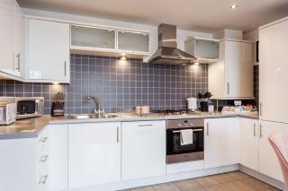 Mojo - Modern Apartment with Balcony - 8