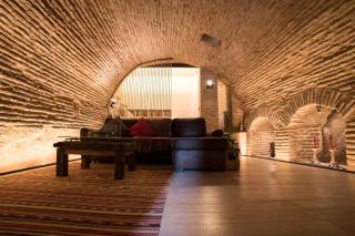 "The Cave" Of Toledo - 4