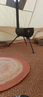 Évasion en pleine nature, Tipi insolite et Jacuzzi au Pont du Gard ! - 1