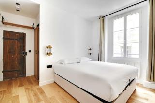 Studio-Suite 4 stars, 15m from Eiffel, Refined - 7