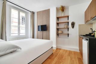 Studio-Suite 4 stars, 15m from Eiffel, Refined - 4