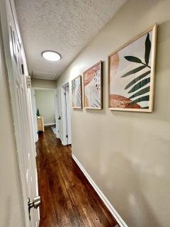 3 Bedroom - Boho By the Star - Cozy Home Close to Downtown Roanoke - Roanoke - 5