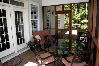 Family-Friendly Mountain Cabin with Enchanting Views near Greenville, South Carolina - 8