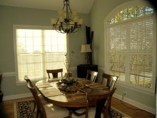 Family-Friendly Mountain Cabin with Enchanting Views near Greenville, South Carolina - 1