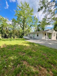 3 Bedroom - Boho By the Star - Cozy Home Close to Downtown Roanoke - Roanoke - 6