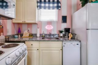 New 4 Bedroom Apt near DT Walk to restaurants - Nashville - 7