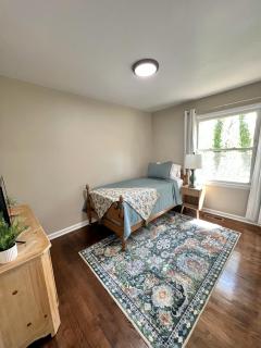 3 Bedroom - Boho By the Star - Cozy Home Close to Downtown Roanoke - Roanoke - 1