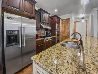 1271 Mountain Getaway at Jordanelle! by SkyRun Park City - Heber City - 9