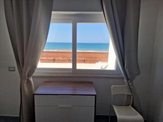 Seafront Apartment - Anzio - 6
