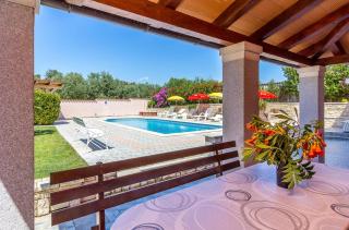 Apartments Winny - Banjole - 1
