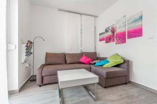 Holiday Home Moderna - Pula - 6