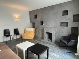 App centre-ville près du château, grand appartement - Caen - 0