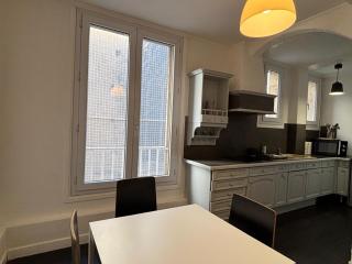 App centre-ville près du château, grand appartement - Caen - 8
