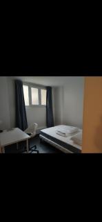 App centre-ville près du château, grand appartement - Caen - 4