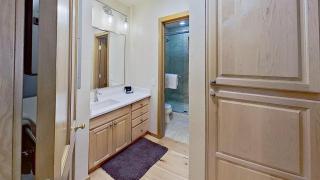 Crestwood 1117 Deluxe 2 Bedroom - 9
