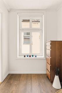 Renovated Gem with Balcony in Central Street - Bergen - 1