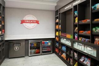 Hampton Inn & Suites Yonkers - Westchester - Yonkers - 1