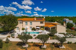 Villa Nirvana - 1