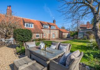 Golden Goose Cottage - Wiveton - 0