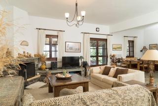 Villa Alexandra - Neochori - 6