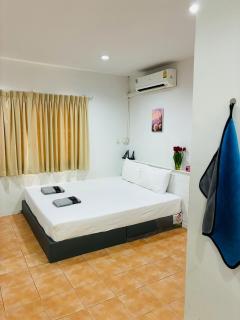 Apartment Wat Sawang Arom 17 - Ban Ko Khwan - 8