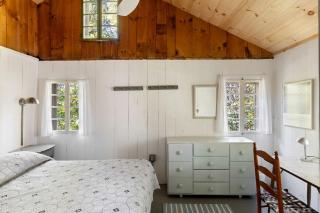 Romantic Cozy Cabin Perfect for Couples near Hanover, New Hampshire - 7