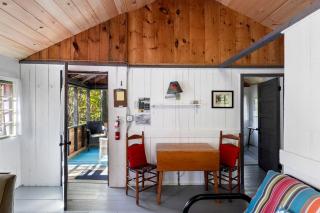 Romantic Cozy Cabin Perfect for Couples near Hanover, New Hampshire - 6