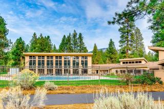 Forest Escape - GM 428 - Black Butte Ranch - 1