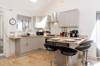Torino Lodge - Newbridge - 2