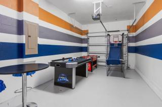 Spacious Sanctuary 6BD Luxury Retreat for Groups - 8