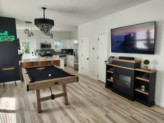 Whiskey Rose AC-New Renovation! With Pool Table! - Atlantic City - 1