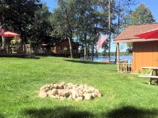 Charming Lake Cabin Rental for the Perfect Summer Vacation in North Michigan - West Branch - 3
